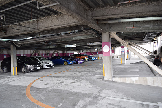 画像：万8駐車場