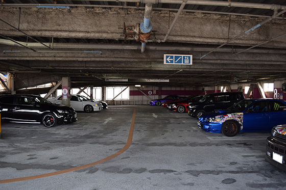 画像：万8駐車場