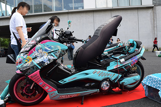 画像：レーシングミク痛単車