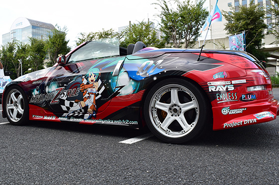 画像：レーシングミク痛車
