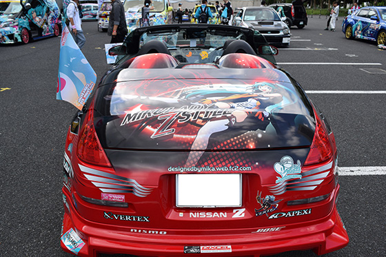 画像：レーシングミク痛車