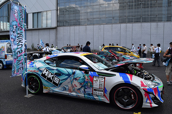 画像：レーシングミク痛車