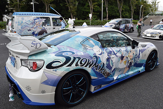 画像：レーシングミク痛車