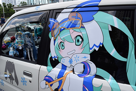 画像：レーシングミク痛車