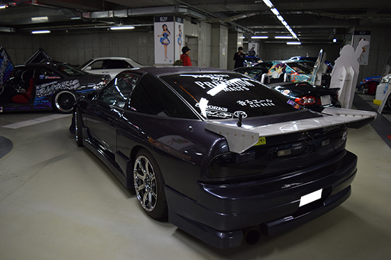 画像:安部奈々痛車