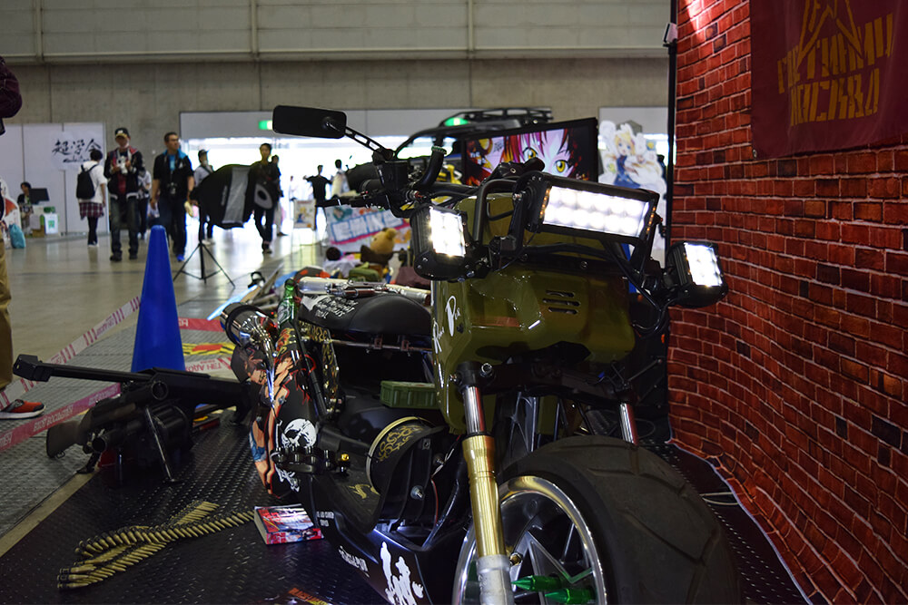 ブラックラグーン痛単車